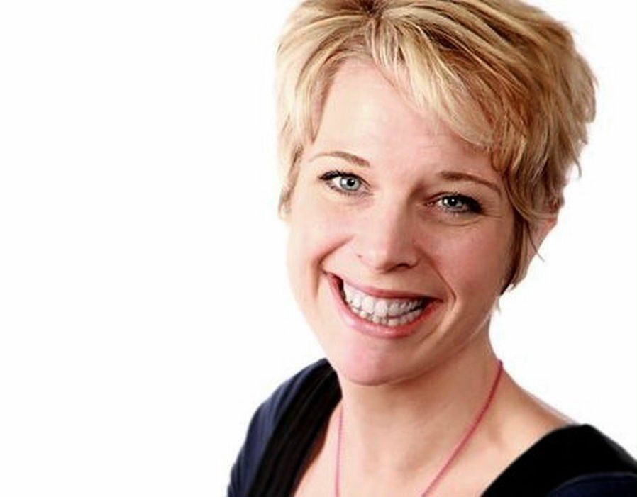 Falsa Mendiga Revolta Moradores Ao Dirigir Veículo Novo 1